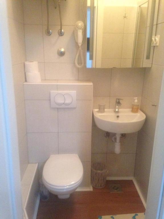 Centar 2 Private Room With Ensuite And Kitchenette สปลิท ภายนอก รูปภาพ